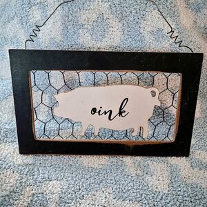 Black and White Pig Wall Decor